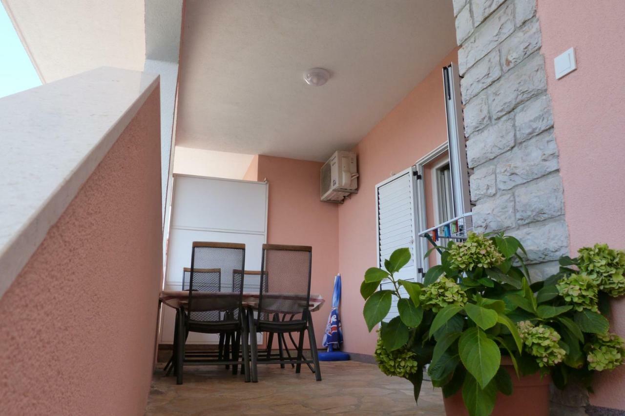 Apartments Cobanov Primošten Εξωτερικό φωτογραφία